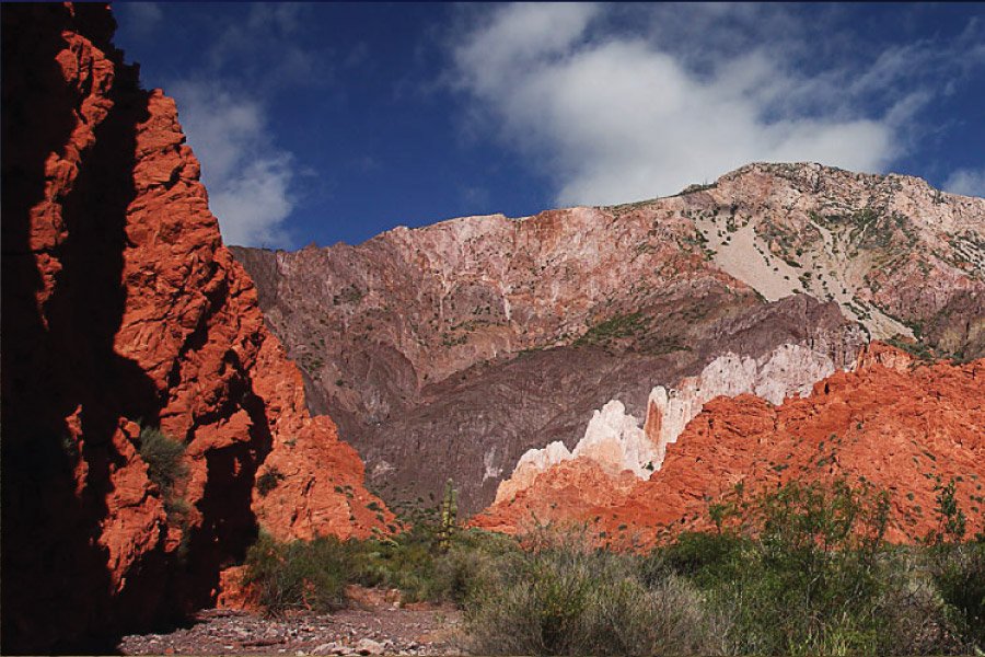 Quebrada de las Se&ntilde;oritas en Uqu&iacute;a en la Quebrada de Humahuaca, provincia de Jujuy, Argentina
