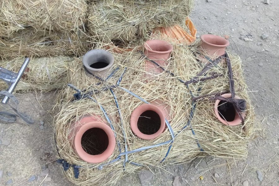 Vasijas de barro artesanales en la provincia de Jujuy, Argentina